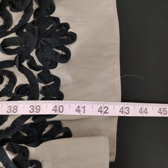 S.L Fashions Sz.8 Dress Woman’s Black Than Fit And Flare Layered Gathered - Picture 10 of 10